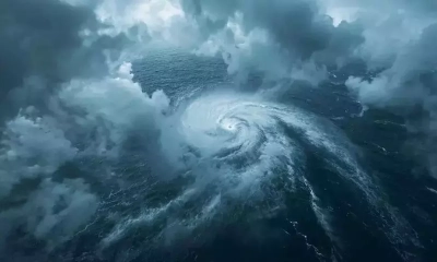 বঙ্গোপসাগরে ঘূর্ণিঝড় ‘মোন্থা’, দেশের ৪ সমুদ্রবন্দরে সতর্কতা জারি