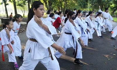 বাংলাদেশে হঠাৎ কেন কারাতে অস্ত্র প্রশিক্ষণ