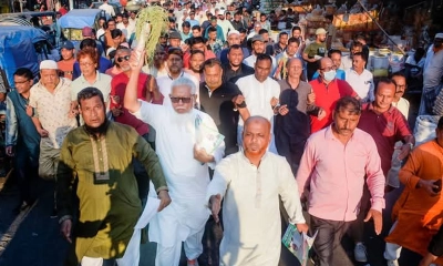 রাষ্ট্র কাঠামো মেরামতের ৩১ দফা প্রচার ও লিফলেট বিতরণ কর্মসূচি। ছবি-রূপালী বাংলাদেশ