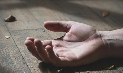 অপরাশেন থিয়েটারে মা, জানেন না ভূমিকম্পে ছেলে মারা গেছে