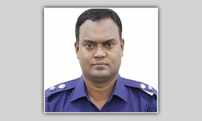 নরসিংদীর সাবেক পুলিশ সুপারকে ‘তিরস্কার’ করল সরকার