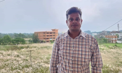 পদোন্নতির ডাক পেলেন হাসিনার সাজা প্রত্যাখ্যানে স্বাক্ষর দেওয়া শিক্ষক মাসুদ