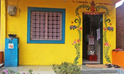 যে গ্রামে একটি বাড়িতেও নেই দরজা