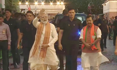 বাংলা জয়ের খবরে ‘বাঙালিবাবু’ সাজলেন নরেন্দ্র মোদি