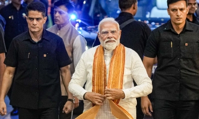 ‘ভাবমূর্তি বদলাতে’ রবীন্দ্রজয়ন্তীতে বিজেপির নতুন মন্ত্রিসভার শপথ