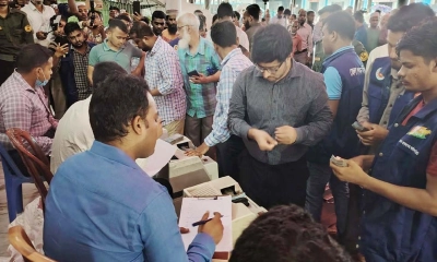 শাহজালালের মাজারের দানবাক্সে এবার পাওয়া গেল যত টাকা