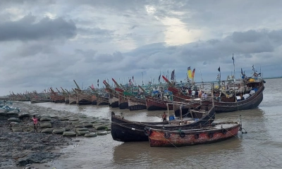 সাগরে জলদস্যু আতঙ্কে জেলেরা