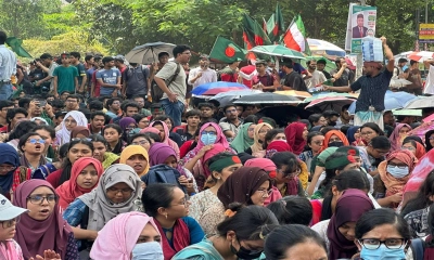 ফের শাহবাগ অবরোধ বুয়েট শিক্ষার্থীদের