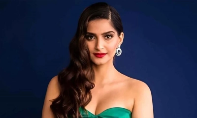 দ্বিতীয় পুত্রসন্তানের মা হলেন সোনম কাপুর