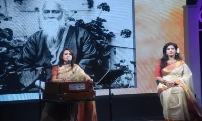 রবীন্দ্রজয়ন্তী : বিটিভির পর্দাজুড়ে কবিগুরুর আবহ