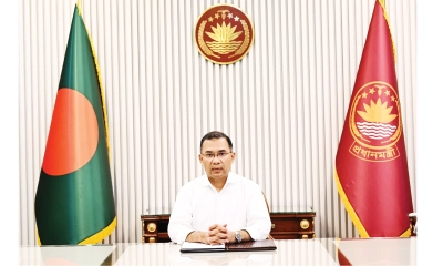 ফ্যামিলি কার্ড নিয়ে প্রধানমন্ত্রীর বৈঠক আজ