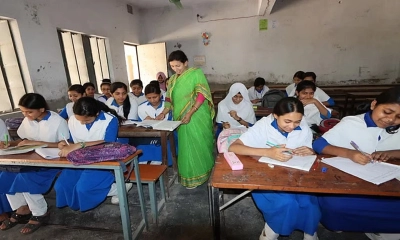 সরাসরি সাক্ষাৎকারে মাধ্যমিক বিদ্যালয়ে শিক্ষক নিয়োগ
