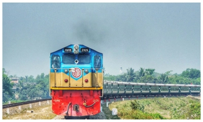 বাড়ছে ট্রেনের ভাড়া 