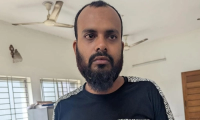 নদীকে কুপিয়ে থানায় আবির