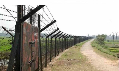 আটক ৪ বাংলাদেশিকে ফেরত দিল বিএসএফ