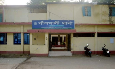 চট্টগ্রামে নেশার টাকা না পেয়ে বাবাকে কুপিয়ে হত্যা