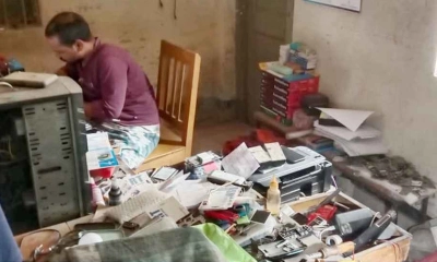 সাব-পোস্ট অফিসে মোবাইল সার্ভিসিংয়ের ব্যবসা!
