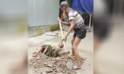শেরপুরে বৃদ্ধাকে জীবন্ত মাটি চাপা দেওয়ার ভিডিও ভাইরাল