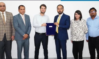 কমিউনিটি ব্যাংক ও সোলশেয়ারের মধ্যে চুক্তি স্বাক্ষর