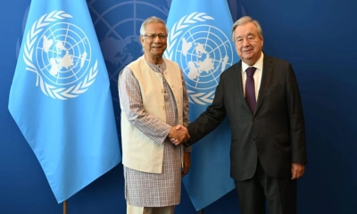 শেখ হাসিনা পাচারকৃত অর্থে দেশে অস্থিরতা তৈরির চেষ্টা করছেন: প্রধান উপদেষ্টা