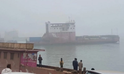নৌযান চলাচলে আবহাওয়া অফিসের সতর্কবার্তা