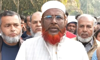 ভোট দিয়েছেন গোলাম পরওয়ার