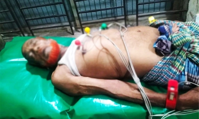 জমি-সংক্রান্ত বিরোধে ভ্যানচালককে পিটিয়ে হত্যা