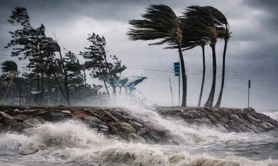 ১০ জেলায় ঝড়ের আভাস, সতর্কতা জারি