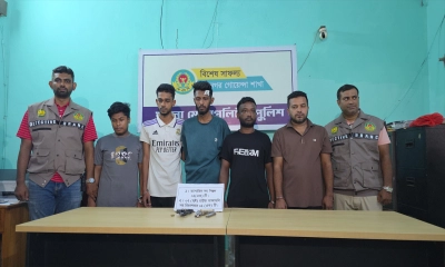 ‘বি কোম্পানি’র পাঁচ সন্ত্রাসী গ্রেপ্তার, অস্ত্র উদ্ধার