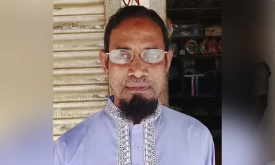 বাবাকে হত্যার পর মেয়েকে ফোন করে বলল ‘মারতে চাইনি, মইরা গেছে’