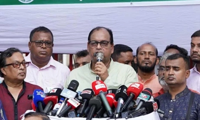 নির্বাচন প্রলম্বিতের চেষ্টাকারীরা বোকার স্বর্গে বাস করছেন: দুদু