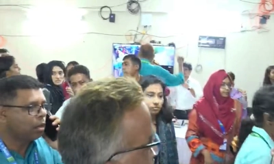 জাকসু নির্বাচনে ফজিলাতুন্নেসায় ভোটগ্রহণ বন্ধ