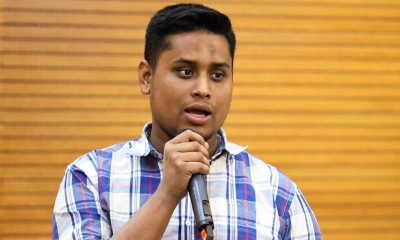 অন্তর্বর্তী সরকারের সব ব্যর্থতার দায় এনসিপিকে নিতে হচ্ছে : হাসনাত