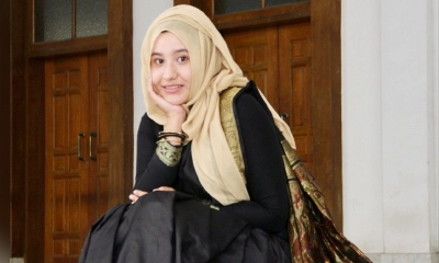 ডাকসু নেত্রীর বাড়িতে আগুন, ককটেল বিস্ফোরণ