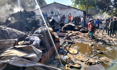 গাজীপুরে চটের বস্তার গুদামে আগুন, ব্যাপক ক্ষয়ক্ষতি