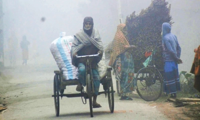 ‘শীতের ঠ্যালায় ঘর থাকি বাইরা বের হওয়া যায় না বাহে’