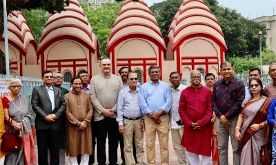 তিন ধর্মীয় উপাসনালয় পরিদর্শন করলেন মার্কিন রাষ্ট্রদূত