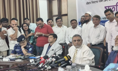সাংবাদিকদের ভোটকক্ষে প্রবেশে কোনো বাধা থাকবে না : সিইসি
