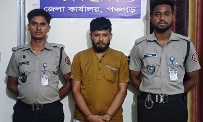মোটরসাইকেলে ইয়াবা বহন, আটক ১