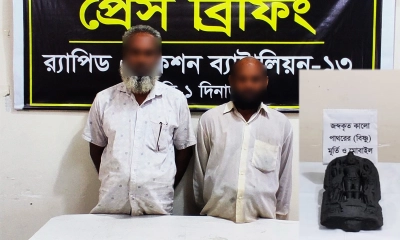 র‌্যাবের অভিযানে ৬.৫ কেজি ওজনের বিষ্ণুমূর্তি জব্দ, আটক ২