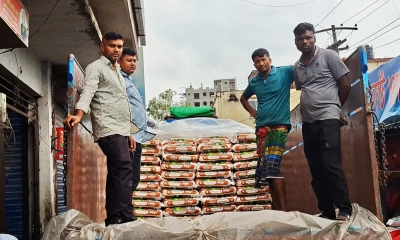 সিরাজগঞ্জ থেকে লুট হওয়া চাল কালিয়াকৈরে উদ্ধার, আটক ২
