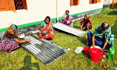 শীতের আমেজে কুমড়ো বড়ি তৈরির ধুম