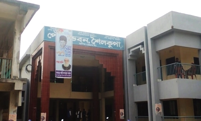পৌরসভায় ট্রেড লাইসেন্স ও সনদ নিতে ব্যবসায়ীদের ভোগান্তি