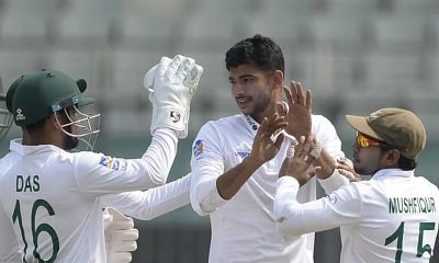 নাঈম হাসানকে ‘পুলিশি হেনস্তা’: প্রতিবাদে সরব মুশফিক-লিটন-তাসকিন