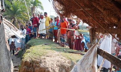 ঝুপড়ি ঘর থেকে স্বামী-স্ত্রীর মরদেহ উদ্ধার, এলাকায় চাঞ্চল্য