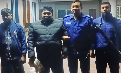যৌথবাহিনীর অভিযানে হত্যা মামলার আসামিসহ আটক ২