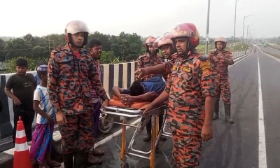 ঢাকা-মাওয়া এক্সপ্রেসওয়েতে পৃথক দুর্ঘটনায় পথচারী নিহত, আহত ৫
