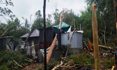 কালবৈশাখী ঝড়ে গৃহবধূর মৃত্যু, বিদ্যুৎ সংযোগ বিচ্ছিন্ন