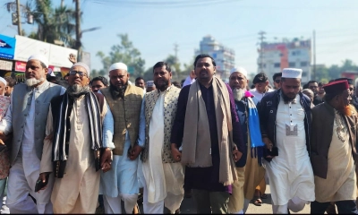 সারোয়ার তুষারকে সমর্থন জানিয়ে মিছিলে জামায়াত প্রার্থী