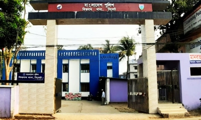 খেলাকে কেন্দ্র করে দুই গ্রামবাসীর সংঘর্ষে আহত অর্ধশতাধিক